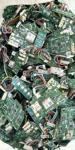 電子產(chǎn)品銷毀與計(jì)算機(jī)軟硬件技術(shù)開(kāi)發(fā) 數(shù)字化時(shí)代的雙刃劍